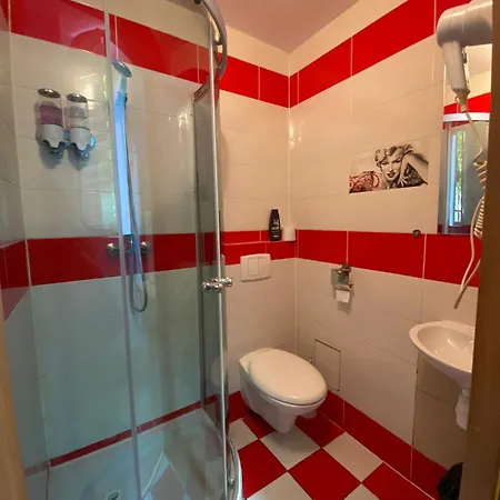 Efendi كراكوفيا